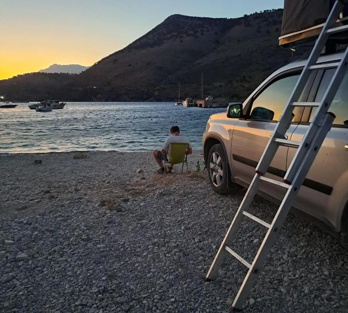 4X4 Rooftent Camper Offroad Tirana